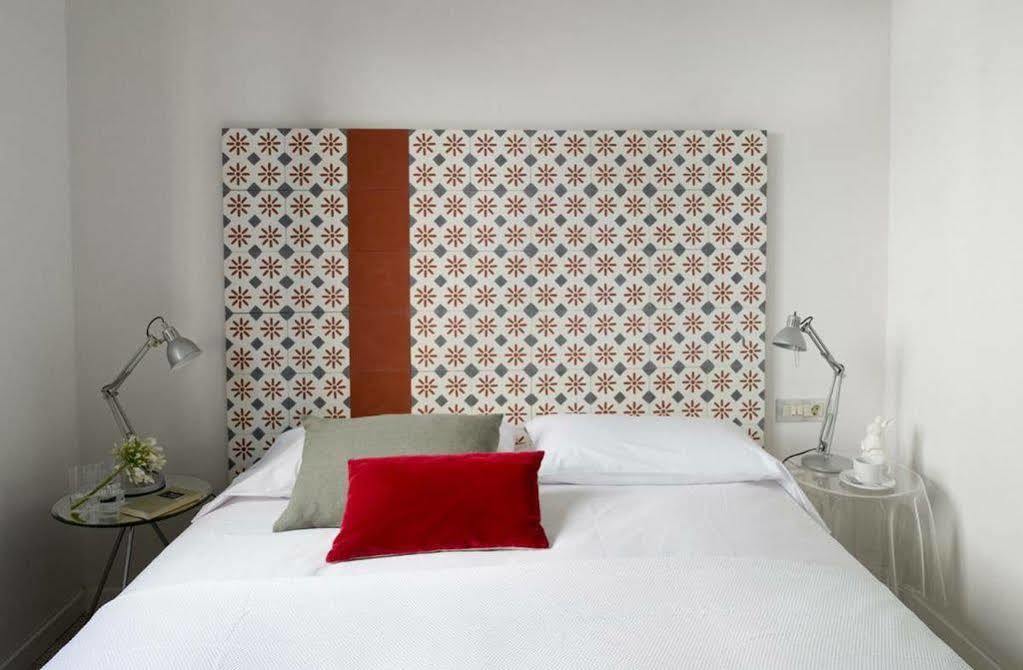Eric Voekel Boutique Apartments - Bcn Suites Barcelona Exterior photo